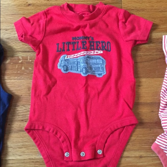 Lot 9-24M tops for Boys - Picture 6 of 7